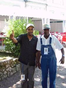 John Primer et L.S. Smothers 'the blues is alright' (Cognac Sam. 27/07/02) photo:Samuel Brejeon